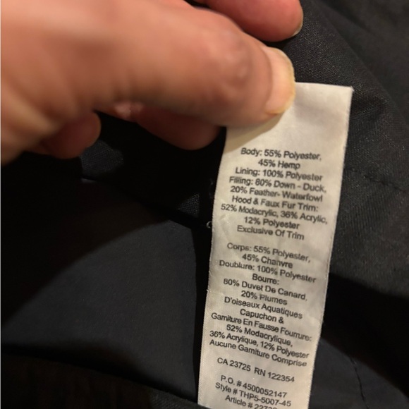 Aritzia Community Paradigm Parka - Picture 6 of 6